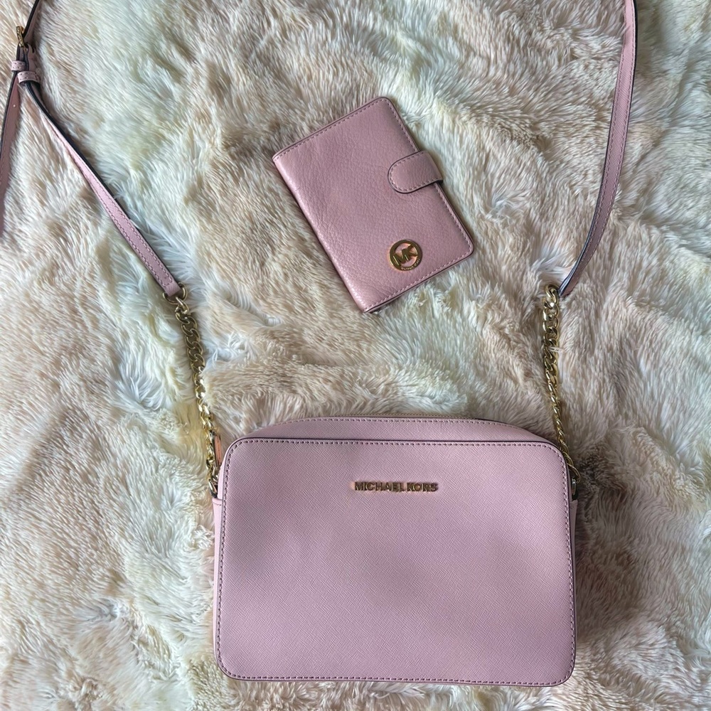 Michael kors crossbody & matching passport wallet